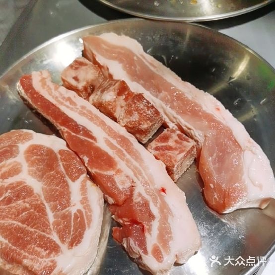 韩国小胖料理·自助考肉(青羊万达店)