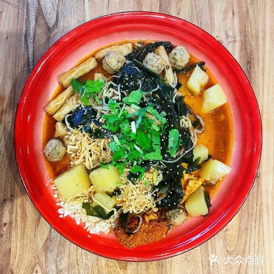 椒逸麻麻辣烫(恒大广场店)