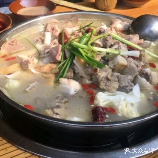 雪域生态牦牛肉野菌汤锅店