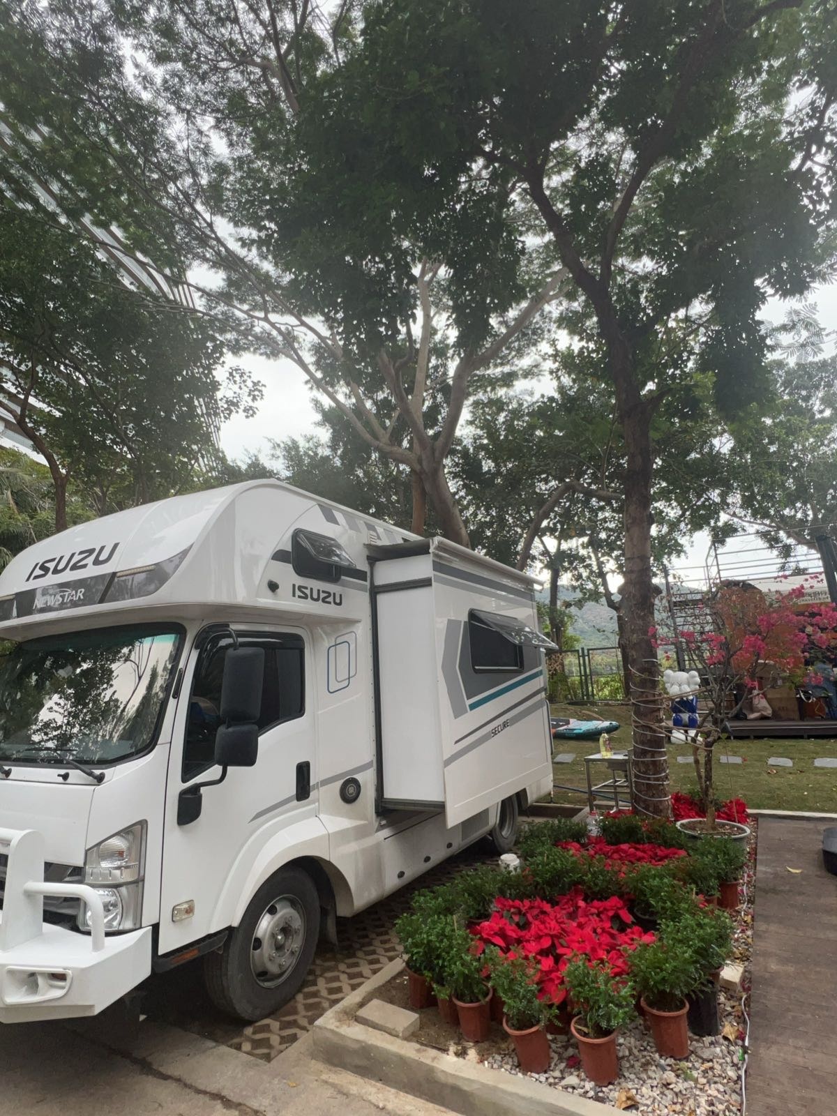 房车侣行家三亚半山半岛营地