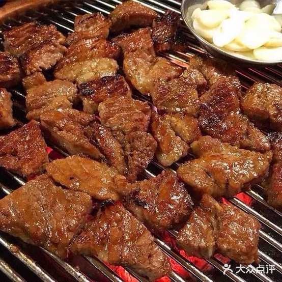 好斯顿海鲜烤涮自助(临城店)