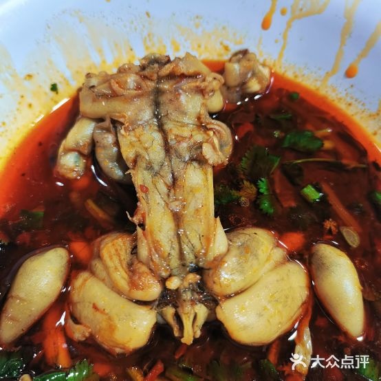 印象山城美蛙鱼头火锅