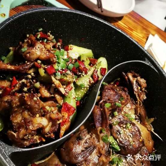 慧心干锅鸭头(南三经街店)