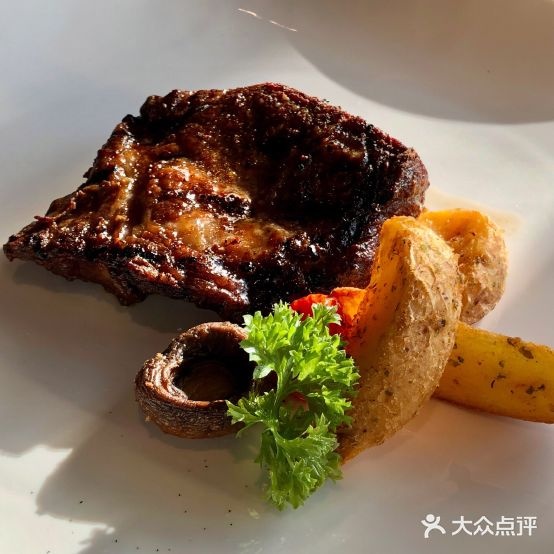 麟澜牛肉庄园