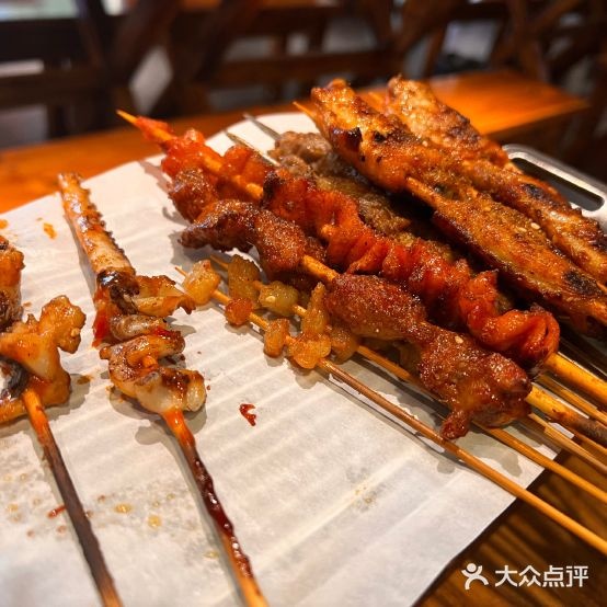 张记一哥烧烤酒场·烤鱼·羊蝎子(华师大店)