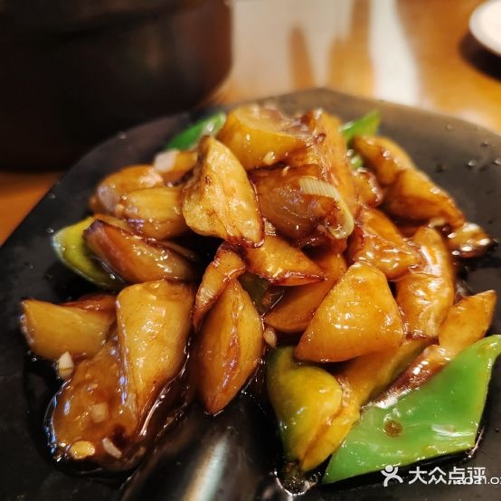 罗厨东北菜馆(杏林万科里店)