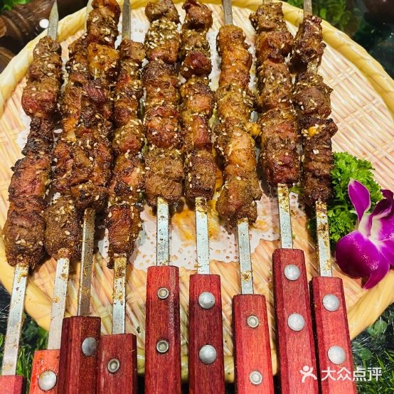 鲅鱼圈渡海小鱼船渔家菜馆(沈阳店)