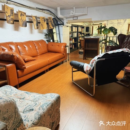 漫步书屋(龙岩店)