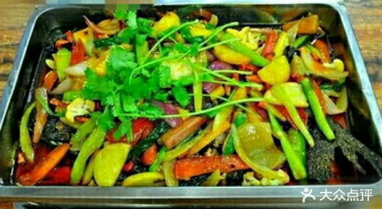 红太阳湘菜王(胜芳店)