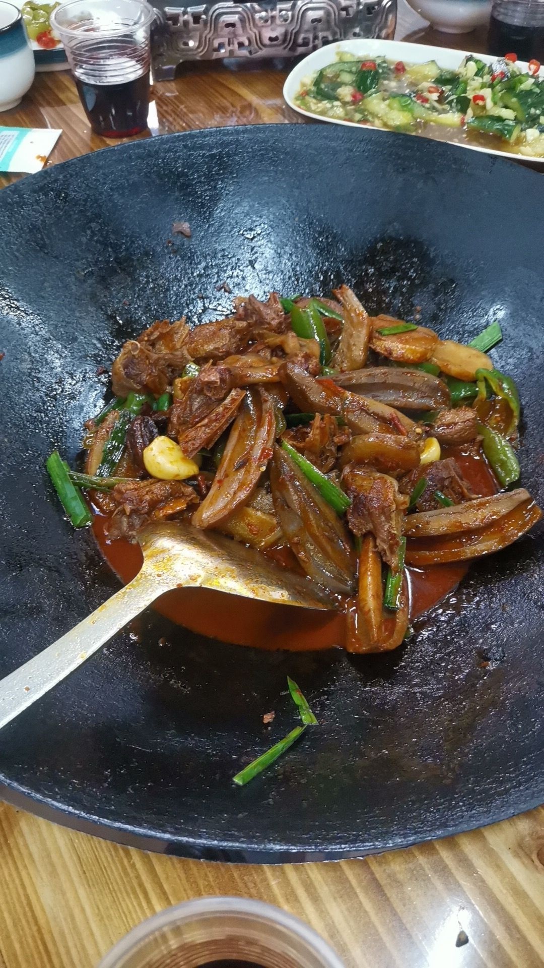 勤乡聚柴火鸭