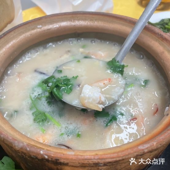潮粤海鲜港(珠光苑店)