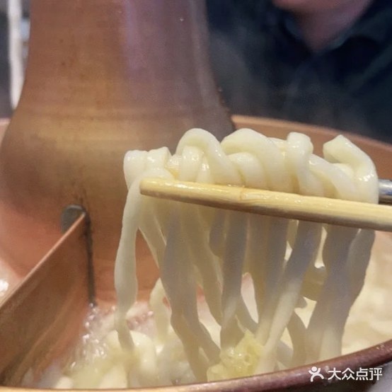 恩庆园烧麦铜锅涮肉