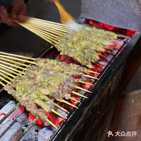 新疆阿布都秘制羊肉串(万达广场A区写字楼店)