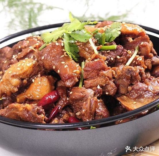 董记干锅辣(杉杉国际店)