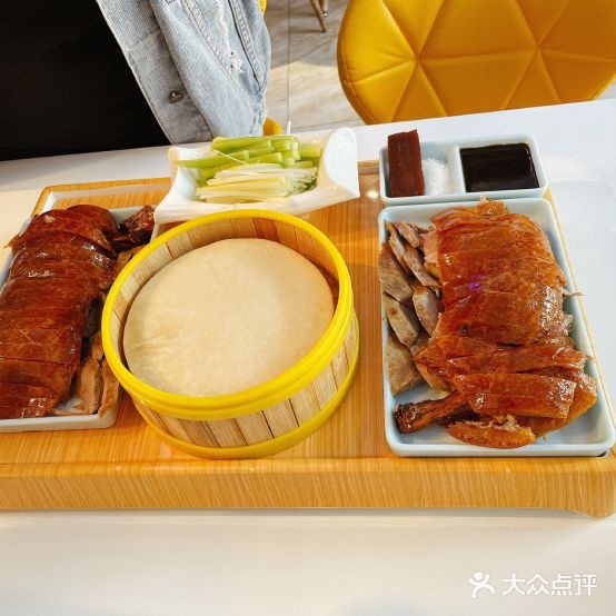 鸭疆湖烤亚店(江苏东路店)