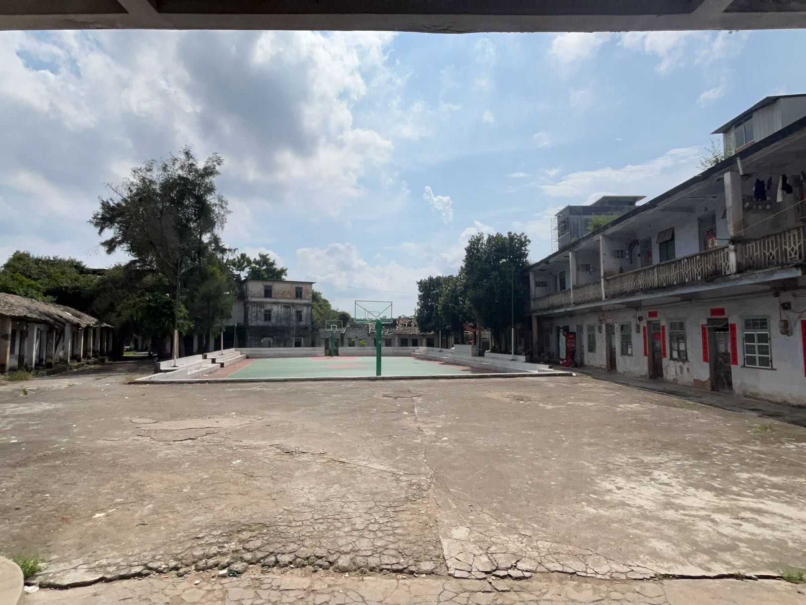 大寺镇社区灯光球场