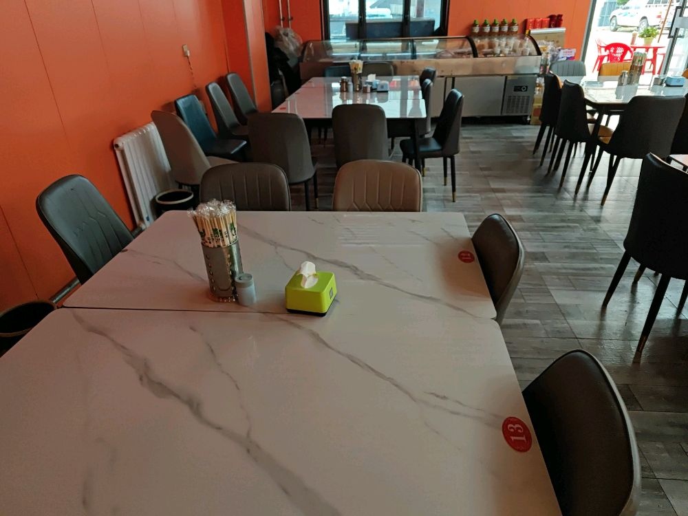 疆兰特色饭店