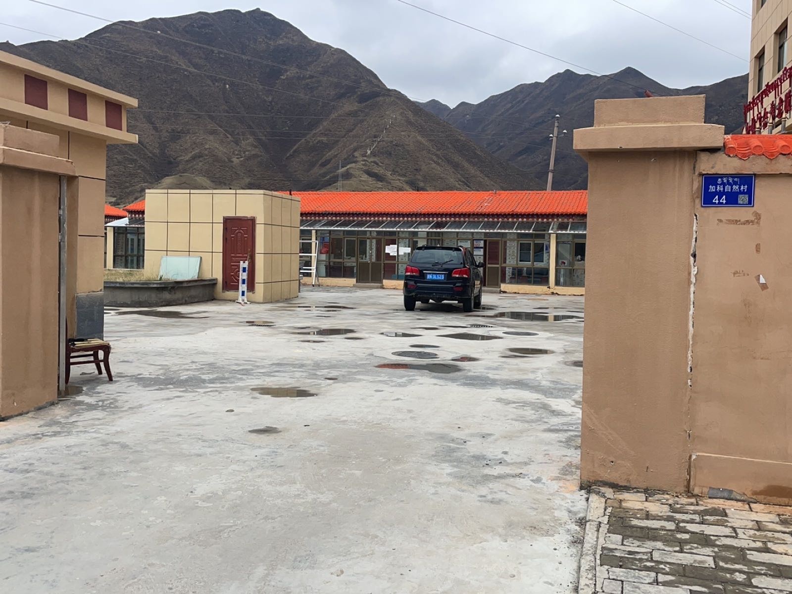 西仓镇新寺村退役军人服务站