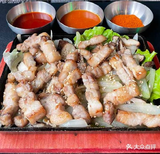 欧巴炭烤肉오빠숯불구이(人广店)
