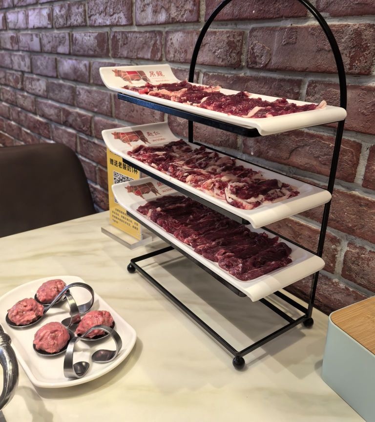 琼屿鲜切牛肉火锅(华庭天下店)