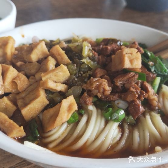 南强街卤面馆(河宏路店)