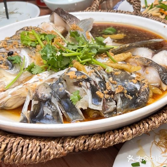 小龙鱼头王(月乐西街店)