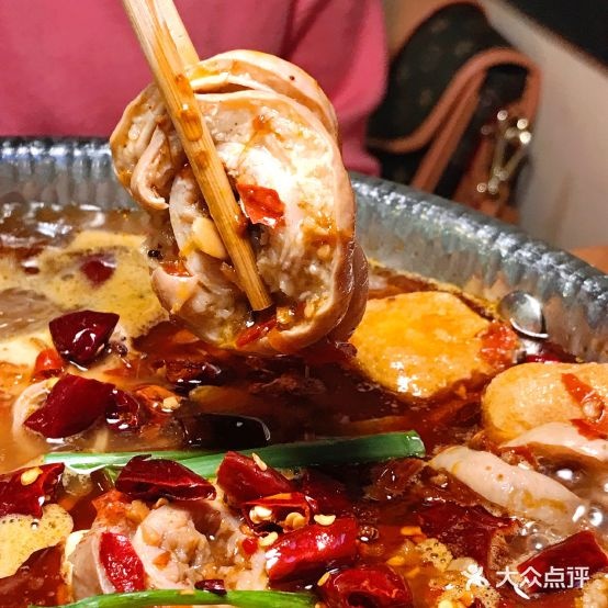 泰罗勒·泰国&街头瓦罐火锅烤肉(园西路店)