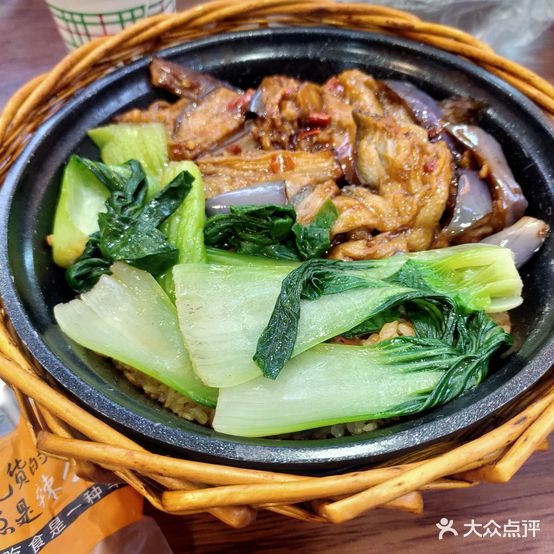 煲掌柜金牌煲仔饭兴(中天博朗店)