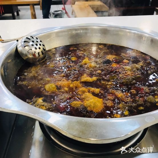 汇丰鱼庄(红旗桥店)