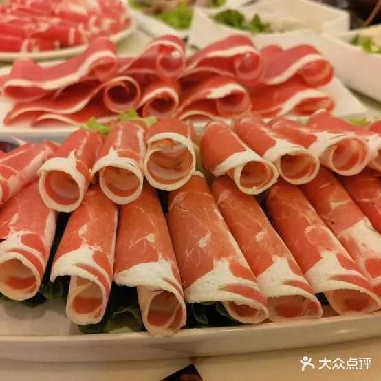 巴兴菌唐火锅(山亭店)
