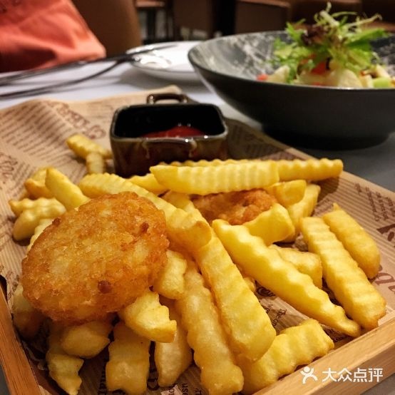 叁瑅餐厅(一厂影视园店)