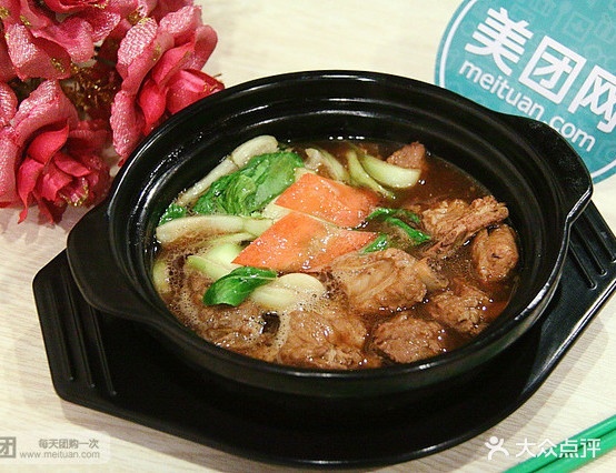 田小厨红焖鸡米饭·炸串·盖浇饭(彩屯店)