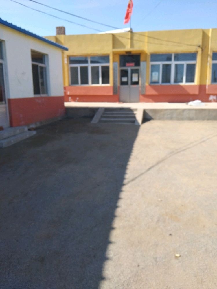 辽宁省阜新市阜新蒙古族自治县老河土镇驿马池村退役军人服务站