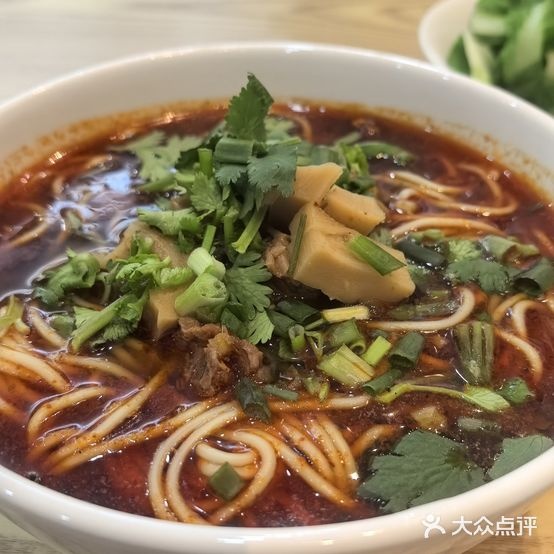 老卤牛肉面·乐山咔饼烧麦·清真(创意山店)