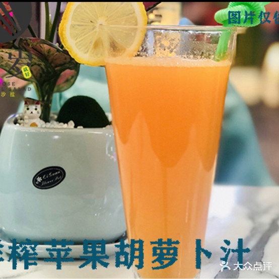 千岁轻食城(阜阳商厦时代广场店)