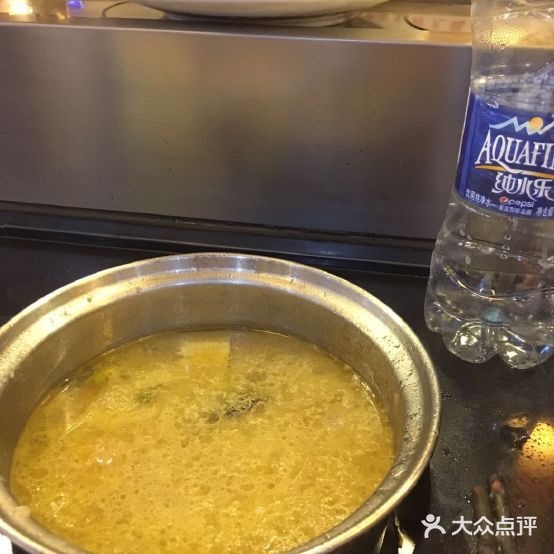刘一口回旋自助火锅(维多利商厦店)