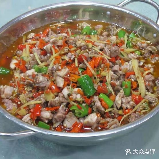 自贡霸王鲜锅兔(资溪花园店)