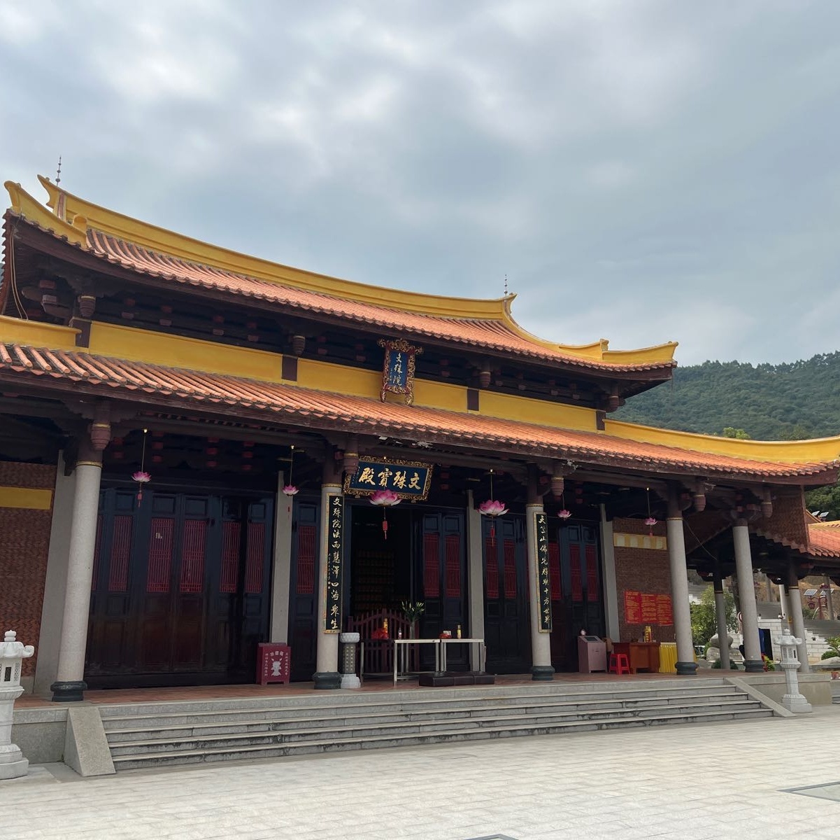 文殊院
