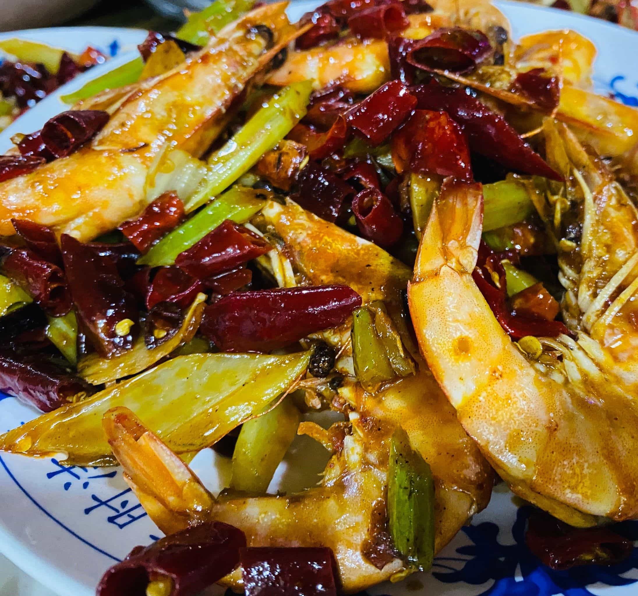 阿伟海鲜(铁路新村东街店)