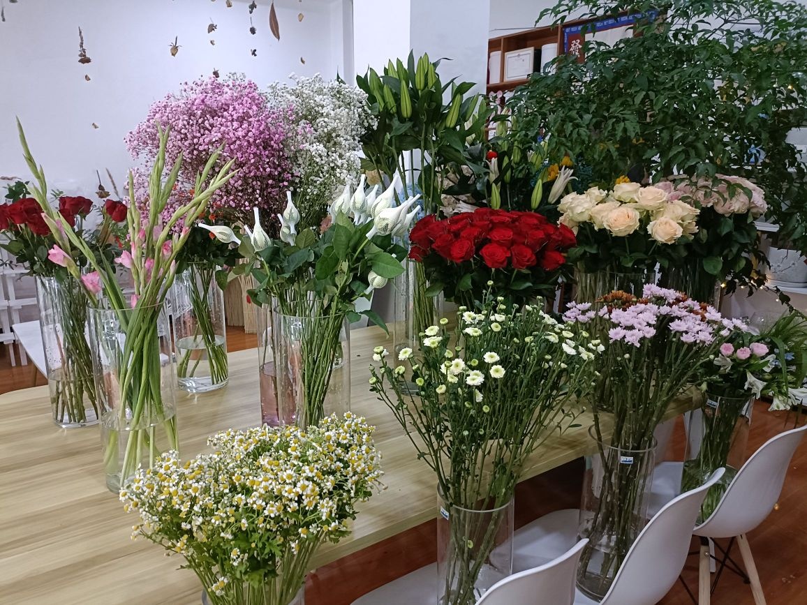 羽洛花艺