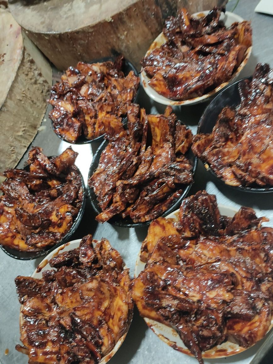 满大碗·炒鸡扣碗老菜馆(鲁沪嘉园店)