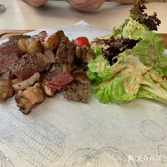 BUTCHER牛排肉铺(亲橙里购物中新店)