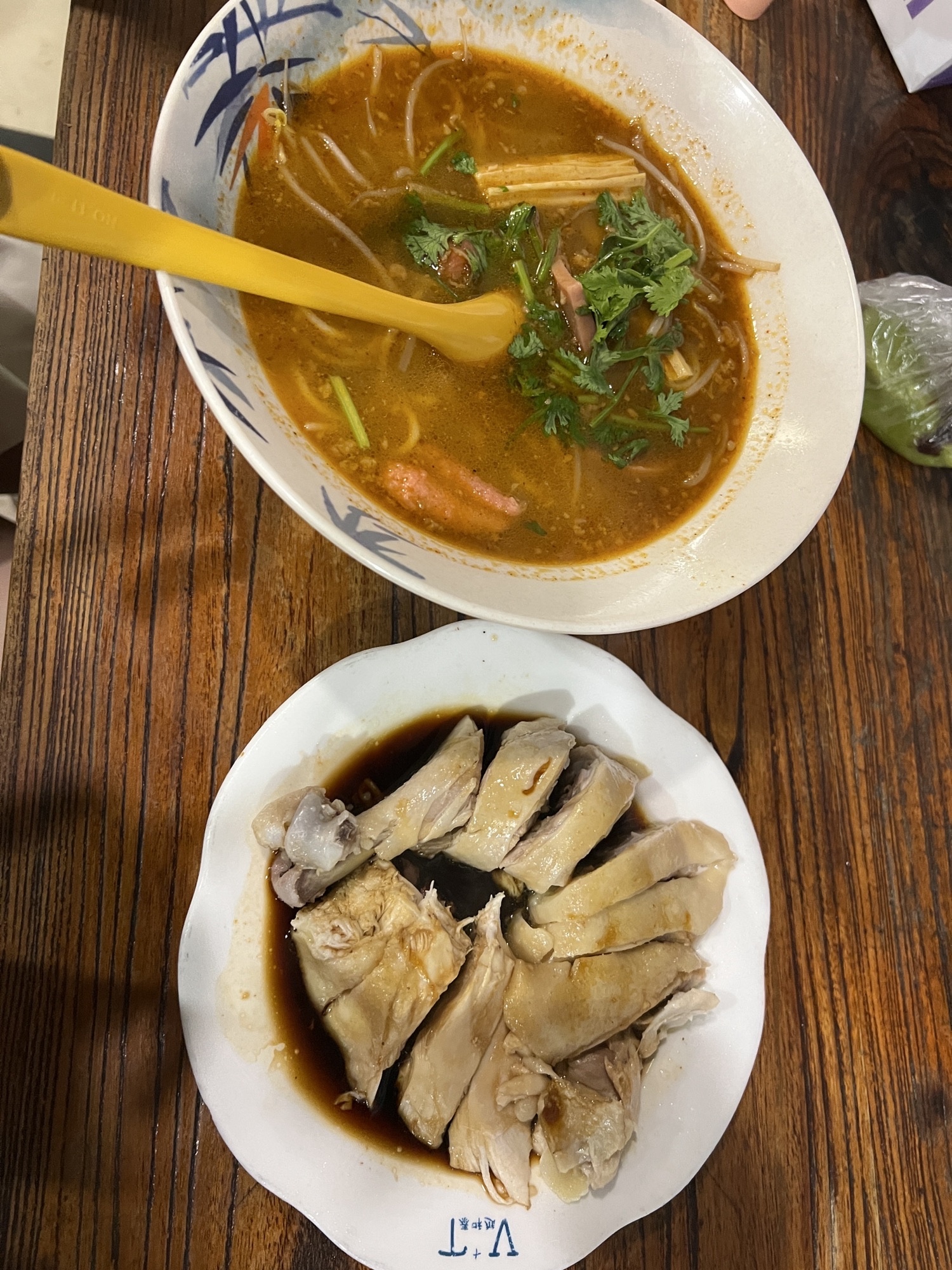 弄堂小馄饨食府