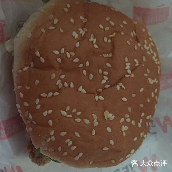 华莱士全鸡憨包(东明店)