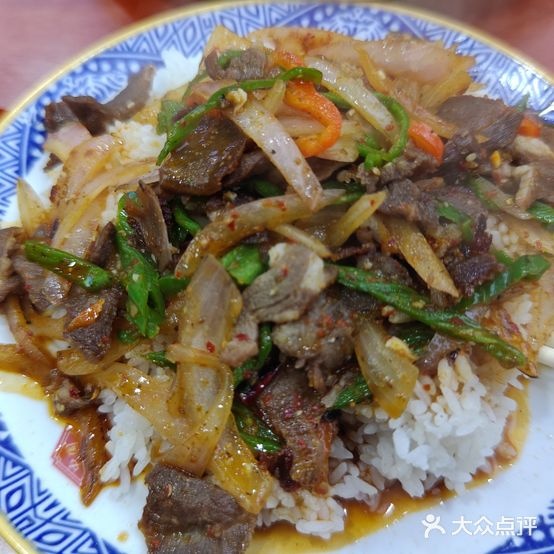 清真兰州牛肉拉面(球场路店)