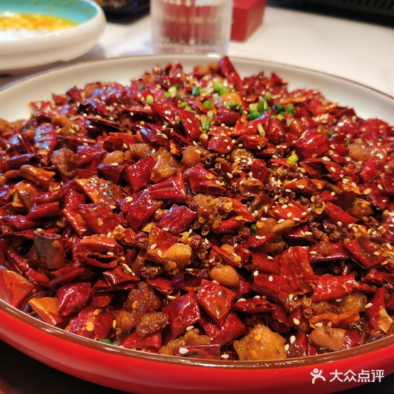 勇红鸡毛店(吾悦广场宿城店)