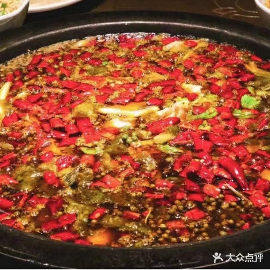 王宝器椒椒鱼(河堤路店)