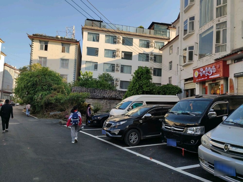 崔住忻不茂忍开家店