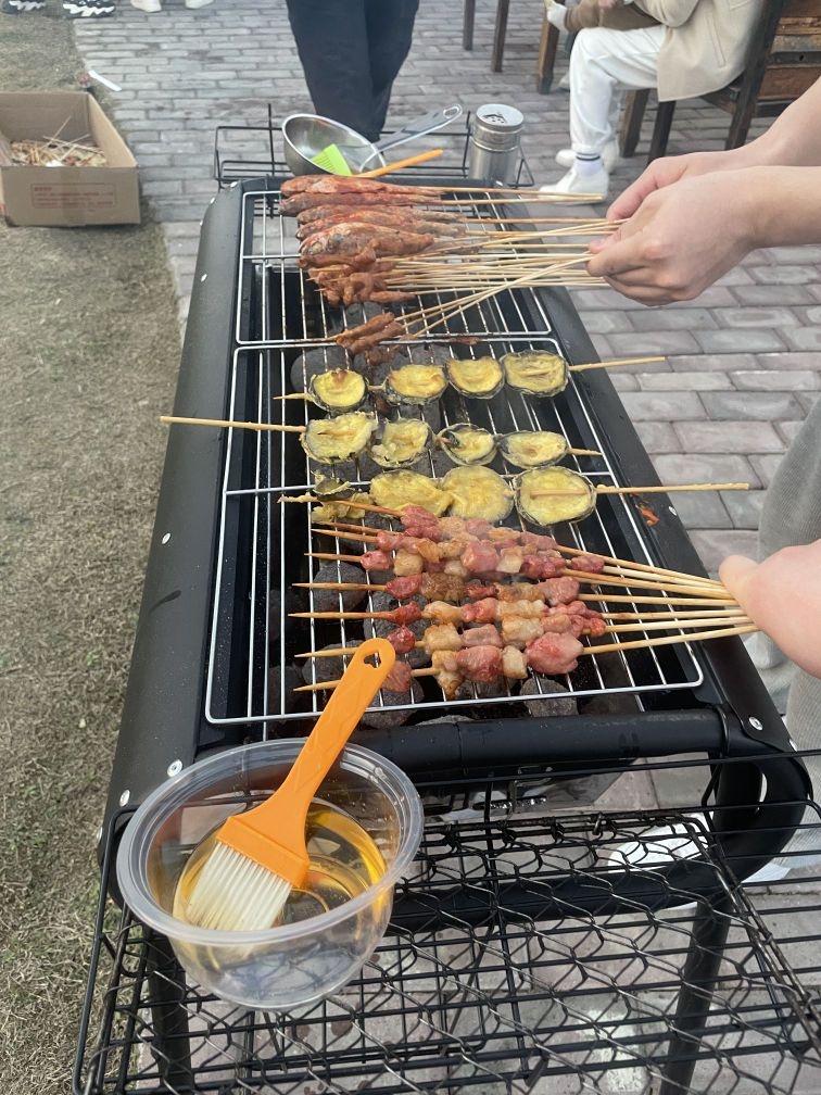 郧阳区原野农社烤烧露营