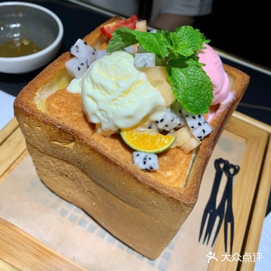 乐烤音乐餐厅(客运西站店)